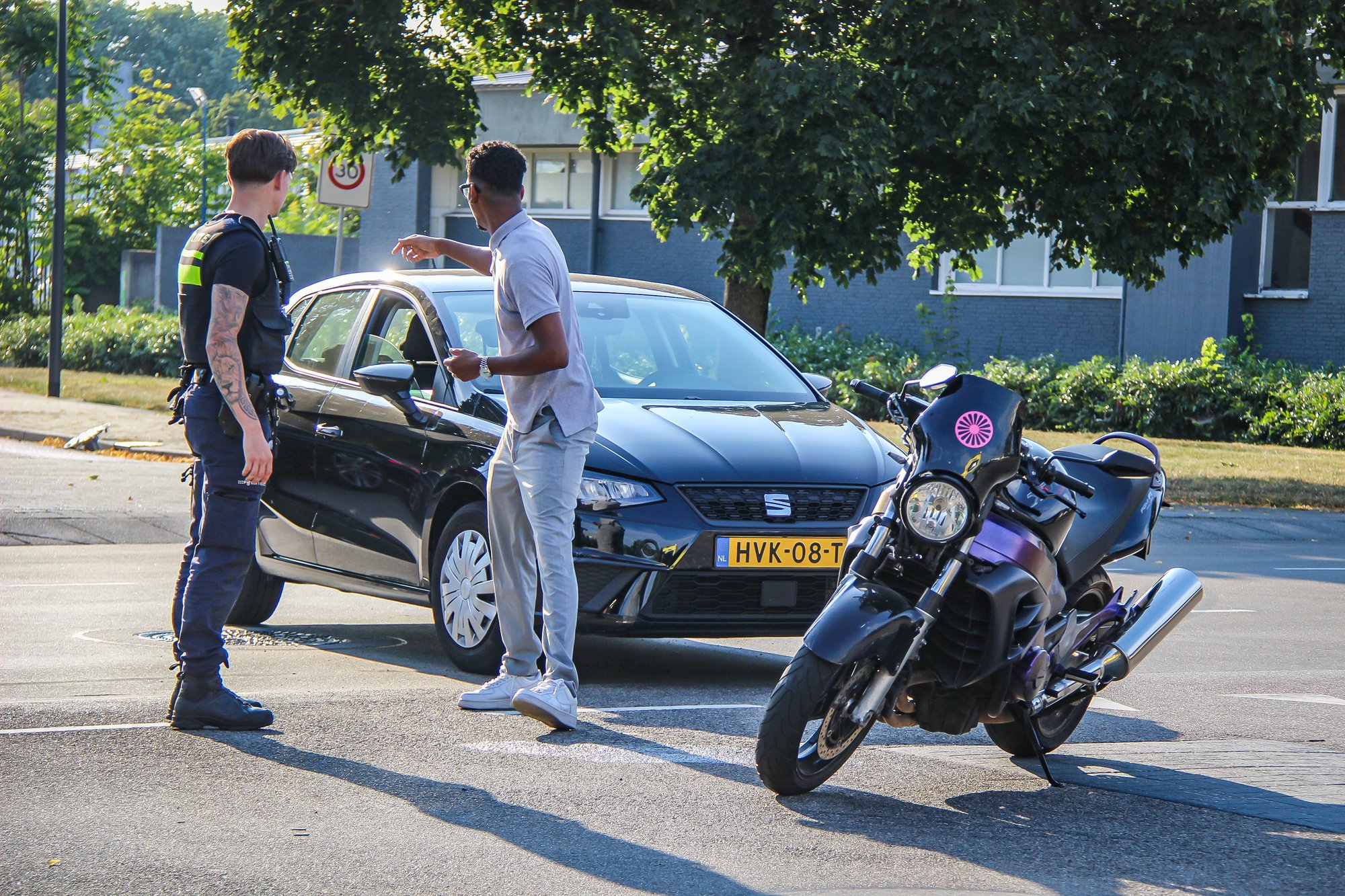 Automobilist aangehouden voor rijden onder invloed na ongeval met motor in ’s-Hertogenbosch