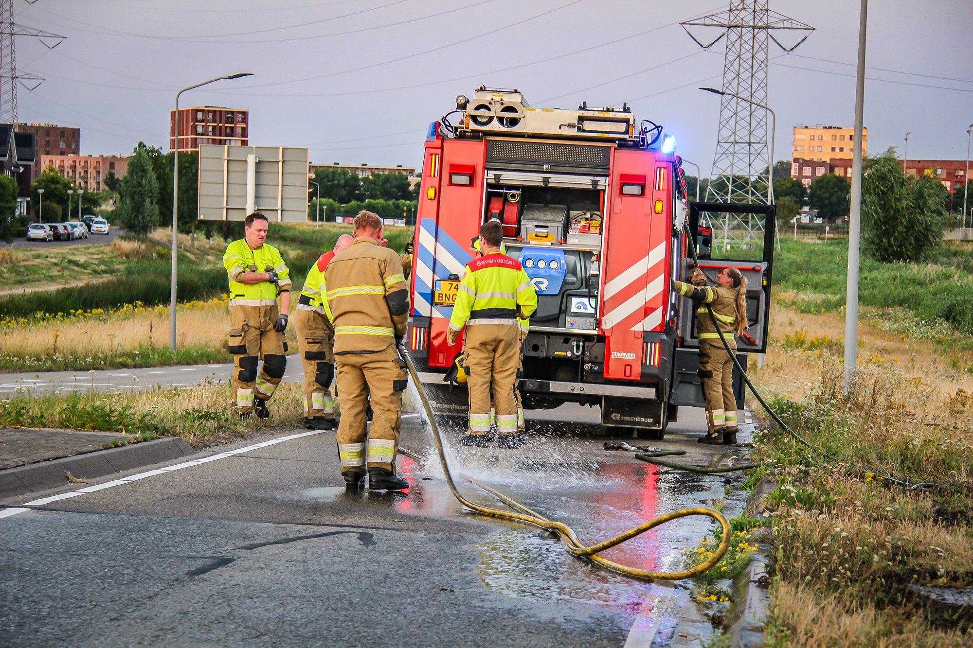 Bermbrand snel geblust aan Het Hooghemaal in Rosmalen