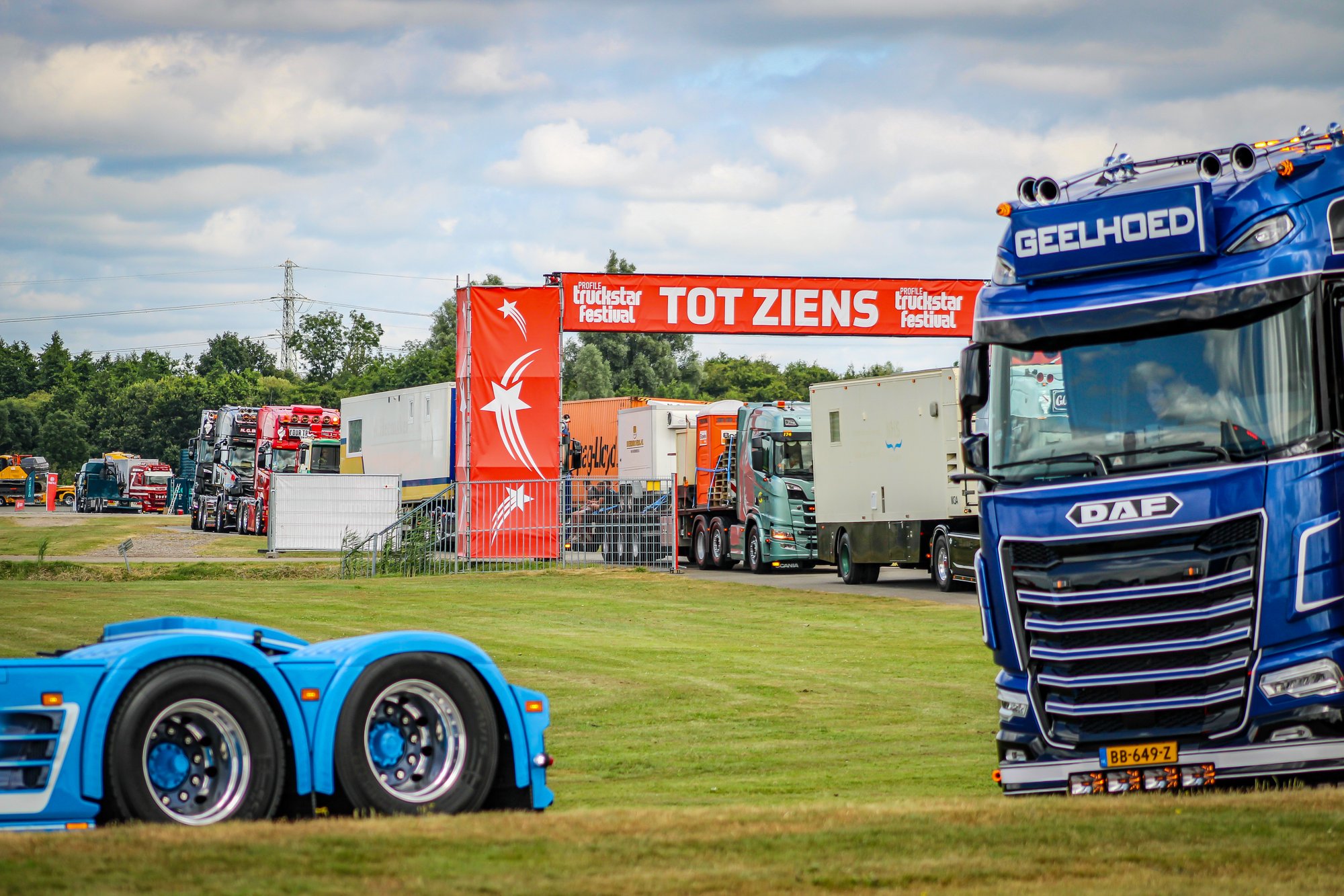 Duizenden vrachtwagens verzamelen zich voor Truckstar Festival in Assen