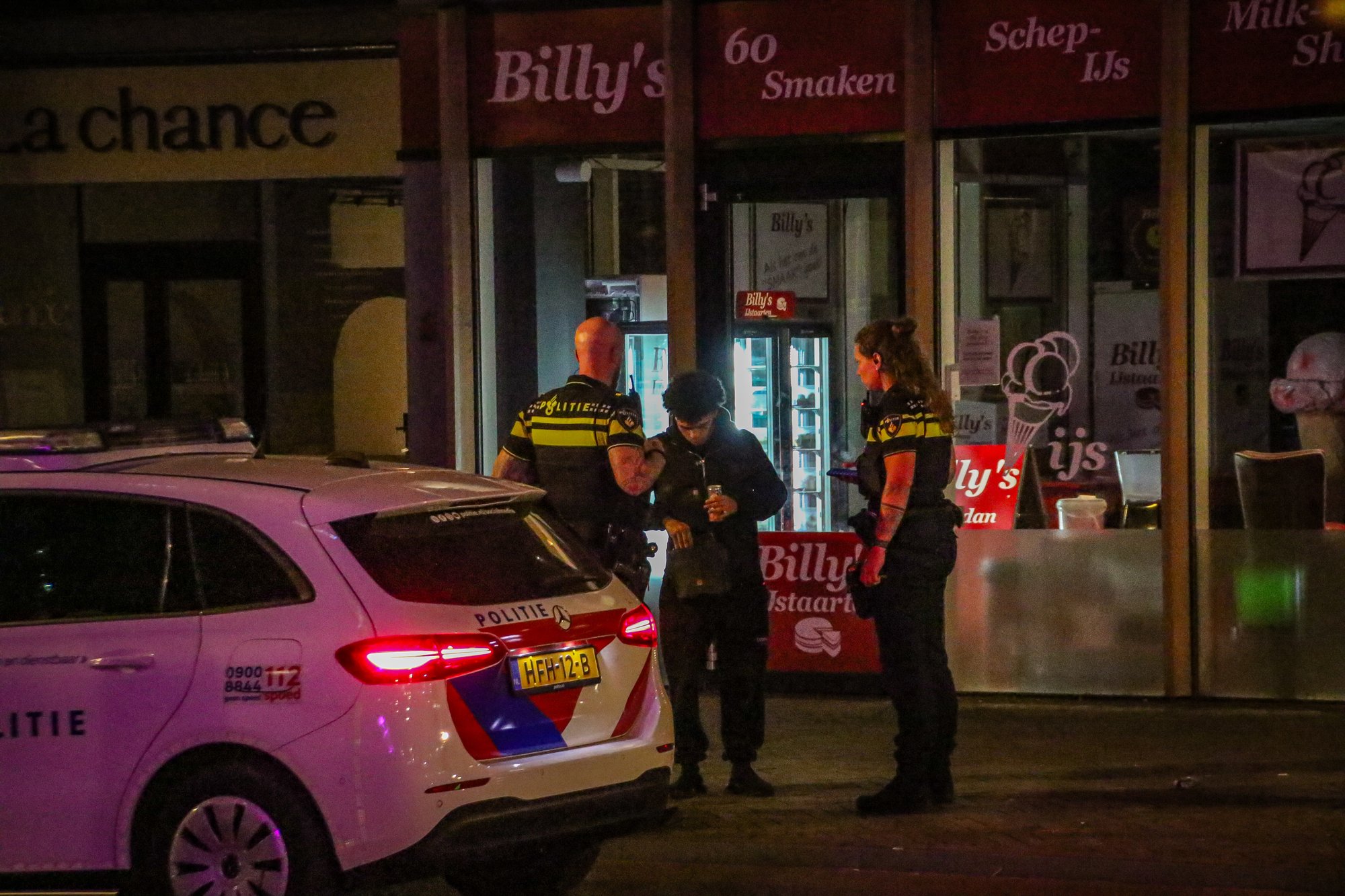 Extra politie-inzet bij station Lelystad na uitschakeling Marokko op WK