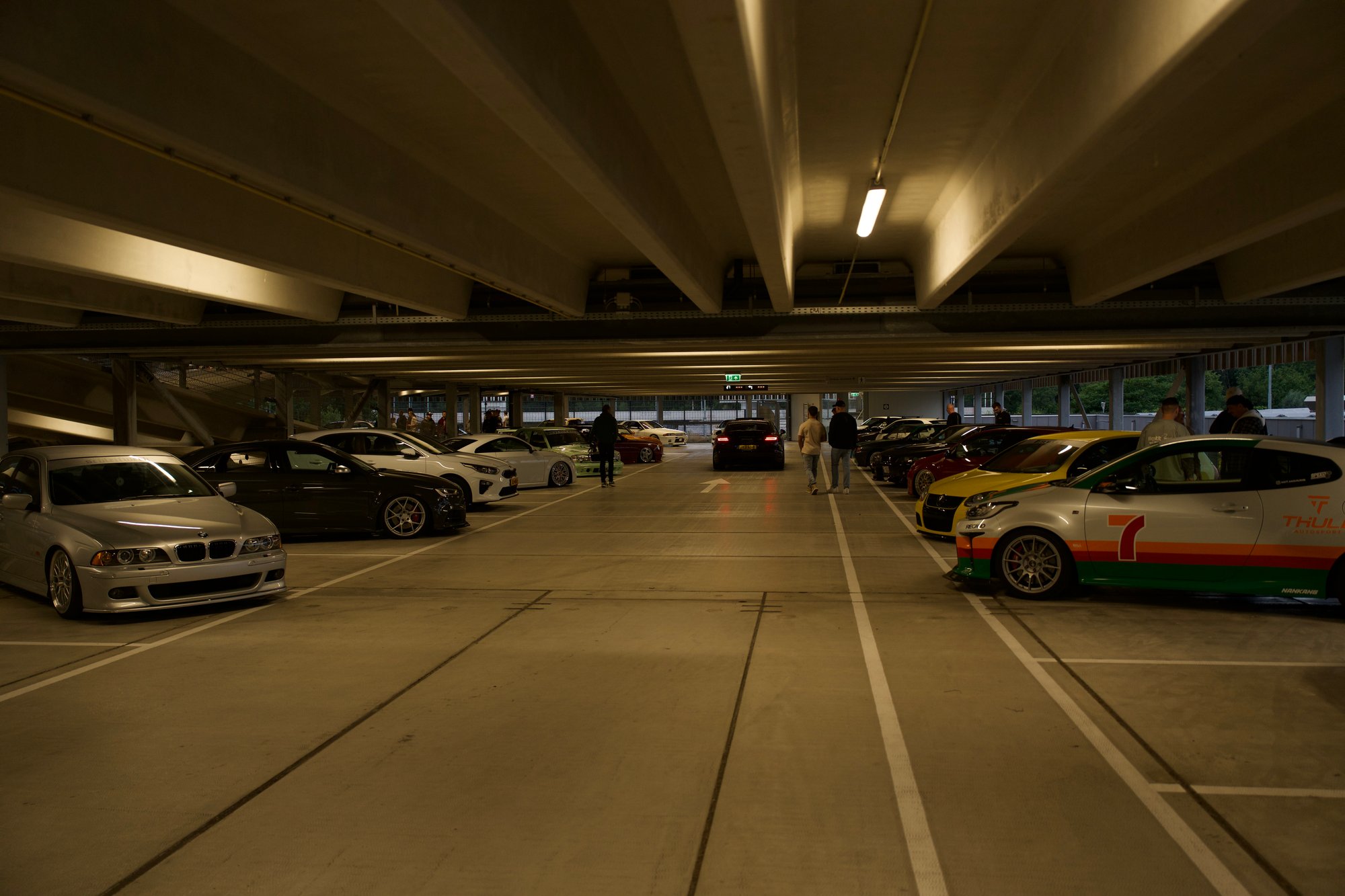 Grote belangstelling voor carmeet bij P+R Genneper Parken in Eindhoven