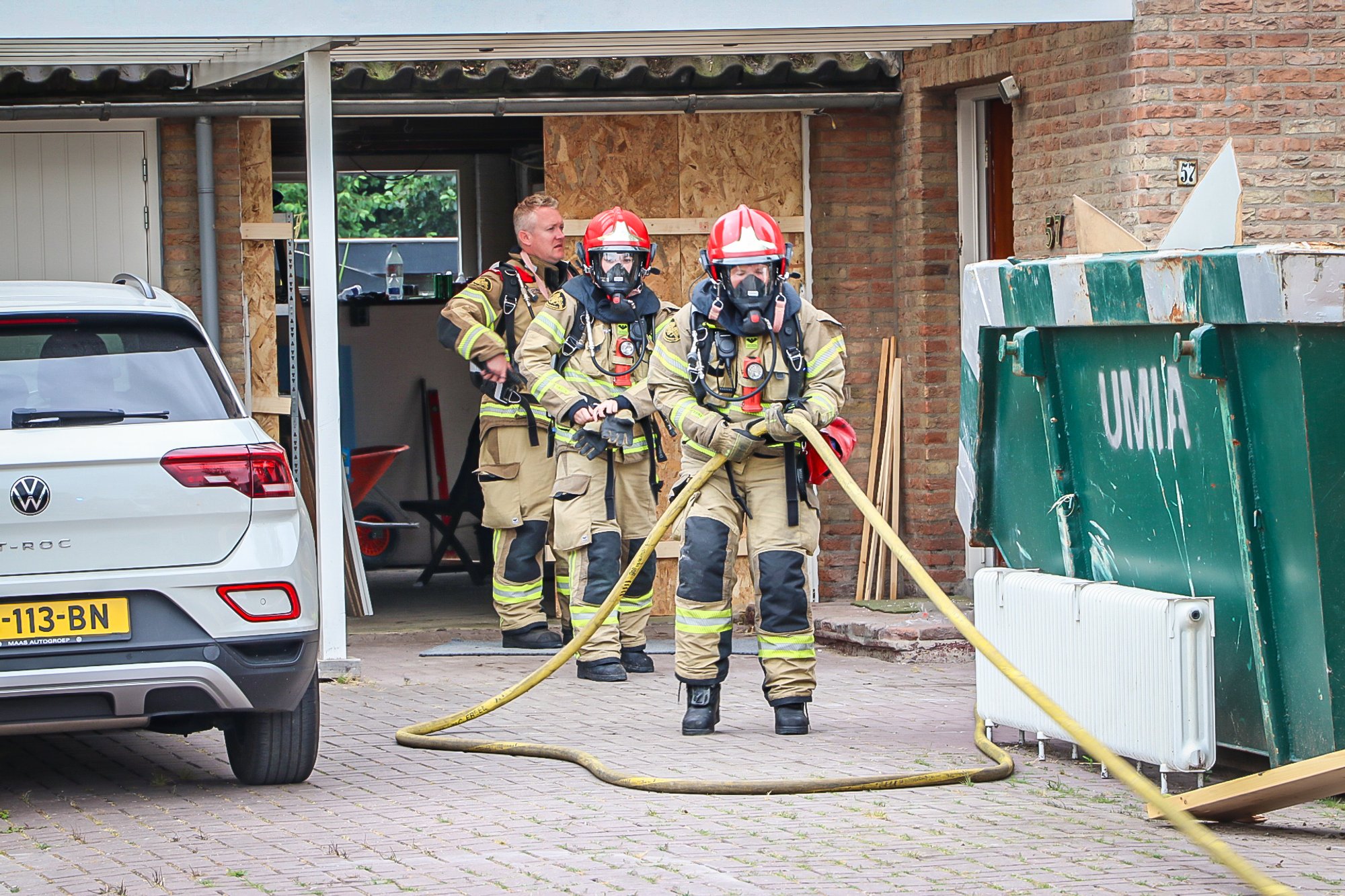 Isolatiemateriaal vat vlam tijdens laswerkzaamheden in woning Uithoorn