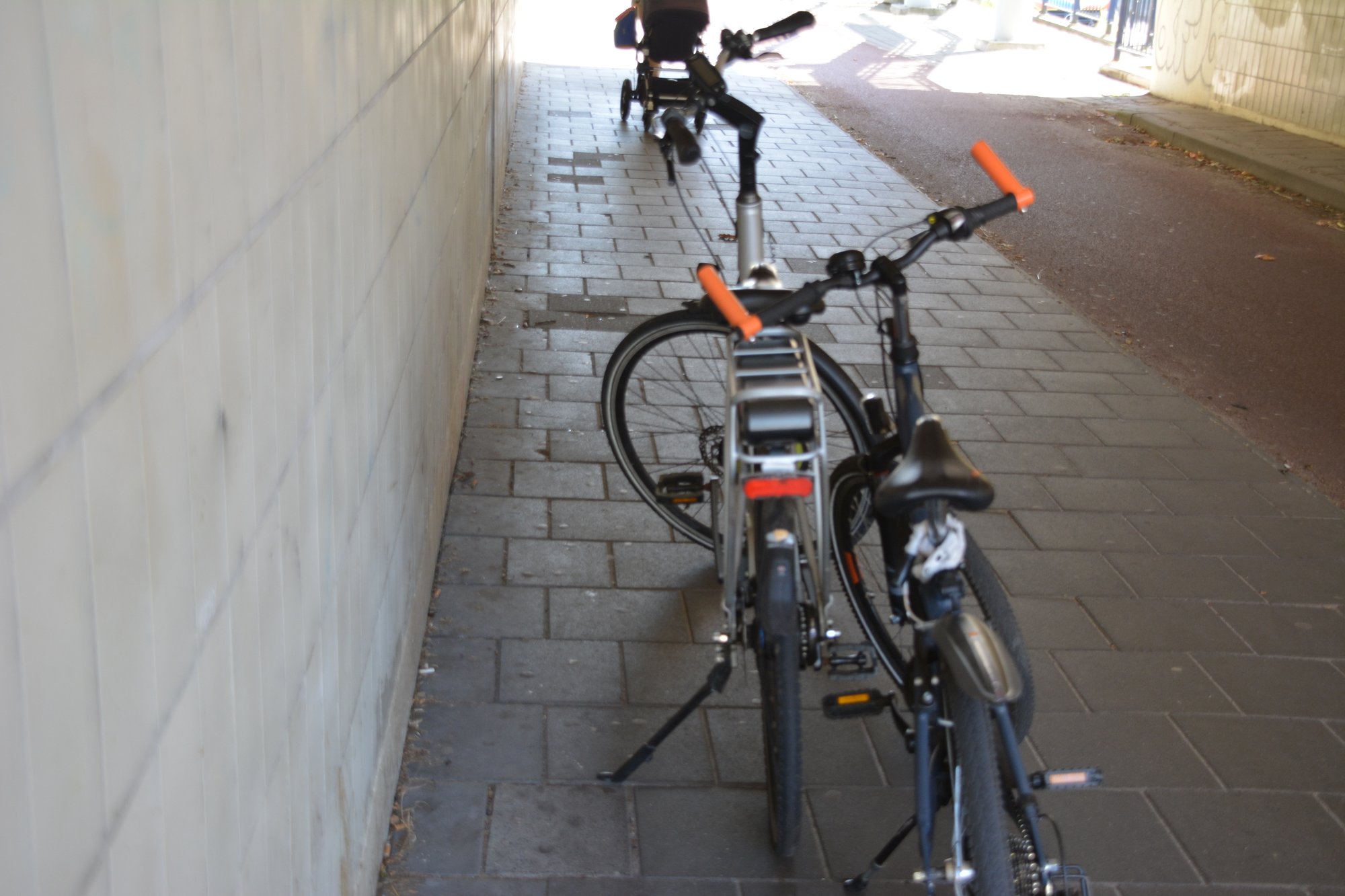 Jonge fietser gewond na eenzijdig ongeval met elektrische fiets in Tilburg
