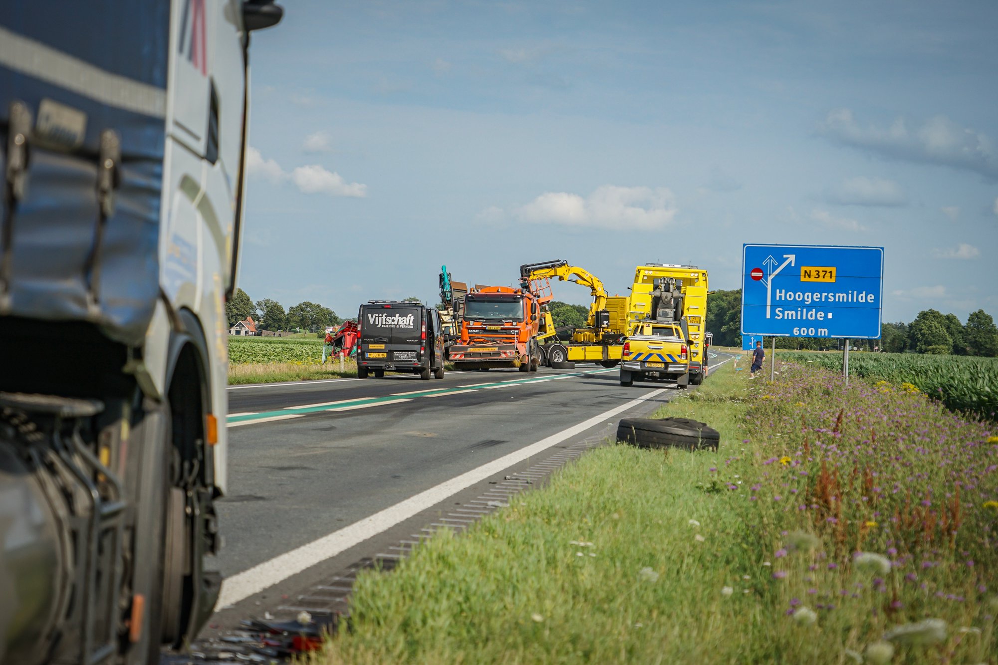 N381 tussen Hoogersmilde en Appelscha tot vanavond afgesloten na ernstig ongeval