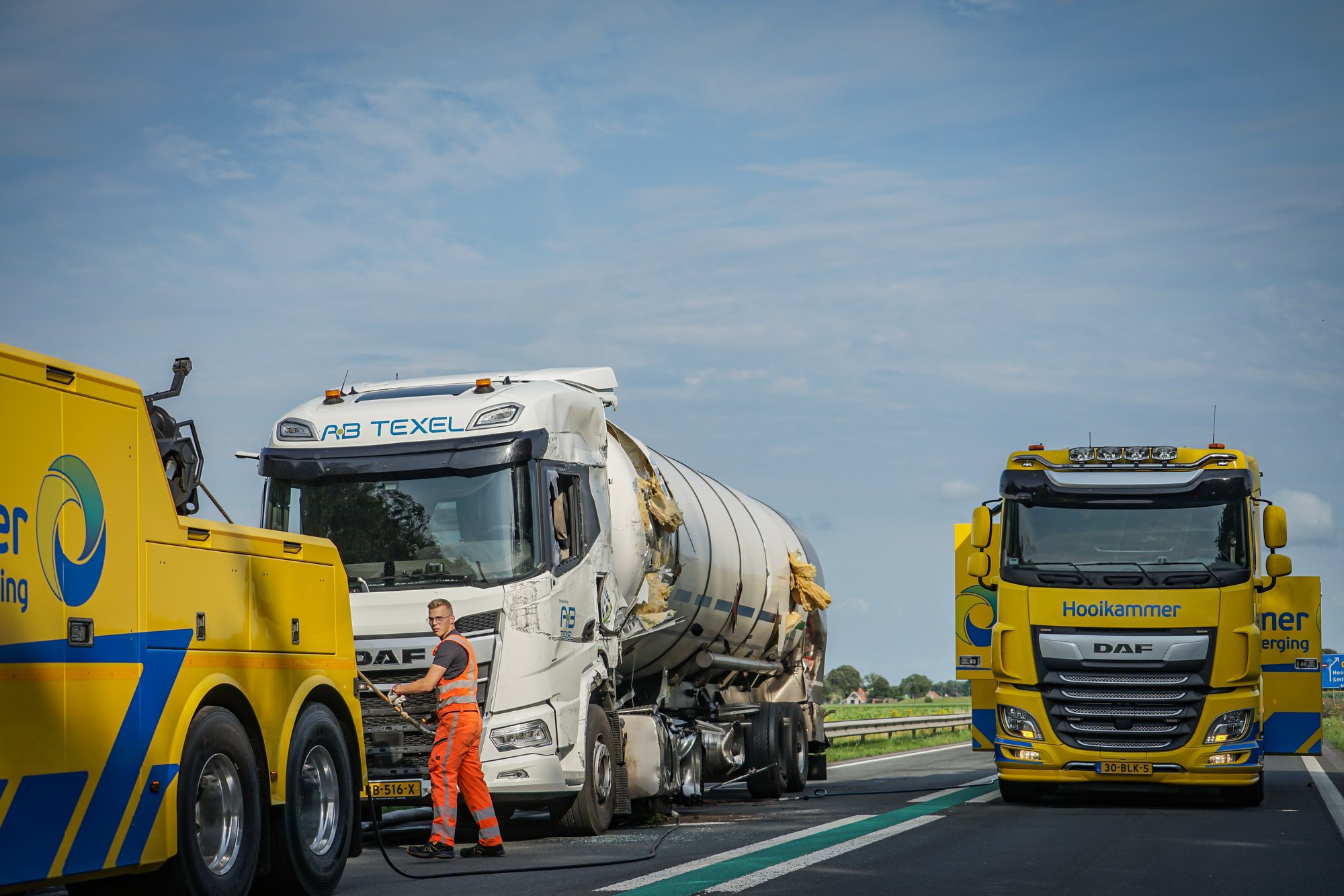N381 tussen Hoogersmilde en Appelscha tot vanavond afgesloten na ernstig ongeval