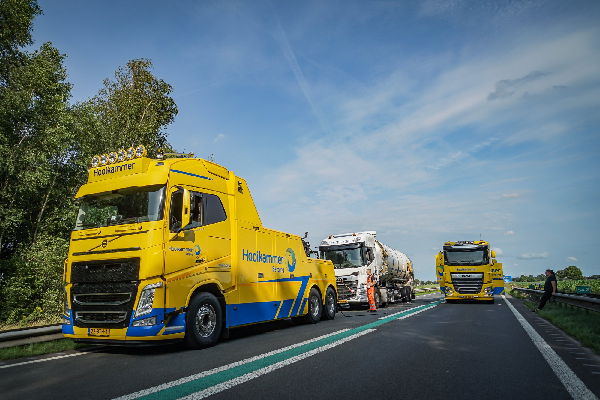 N381 tussen Hoogersmilde en Appelscha tot vanavond afgesloten na ernstig ongeval