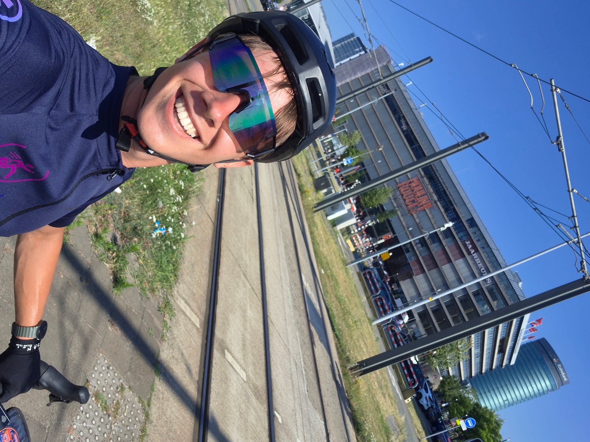 Sil van Diest begint aan indrukwekkende fietstocht van 1.200 kilometer