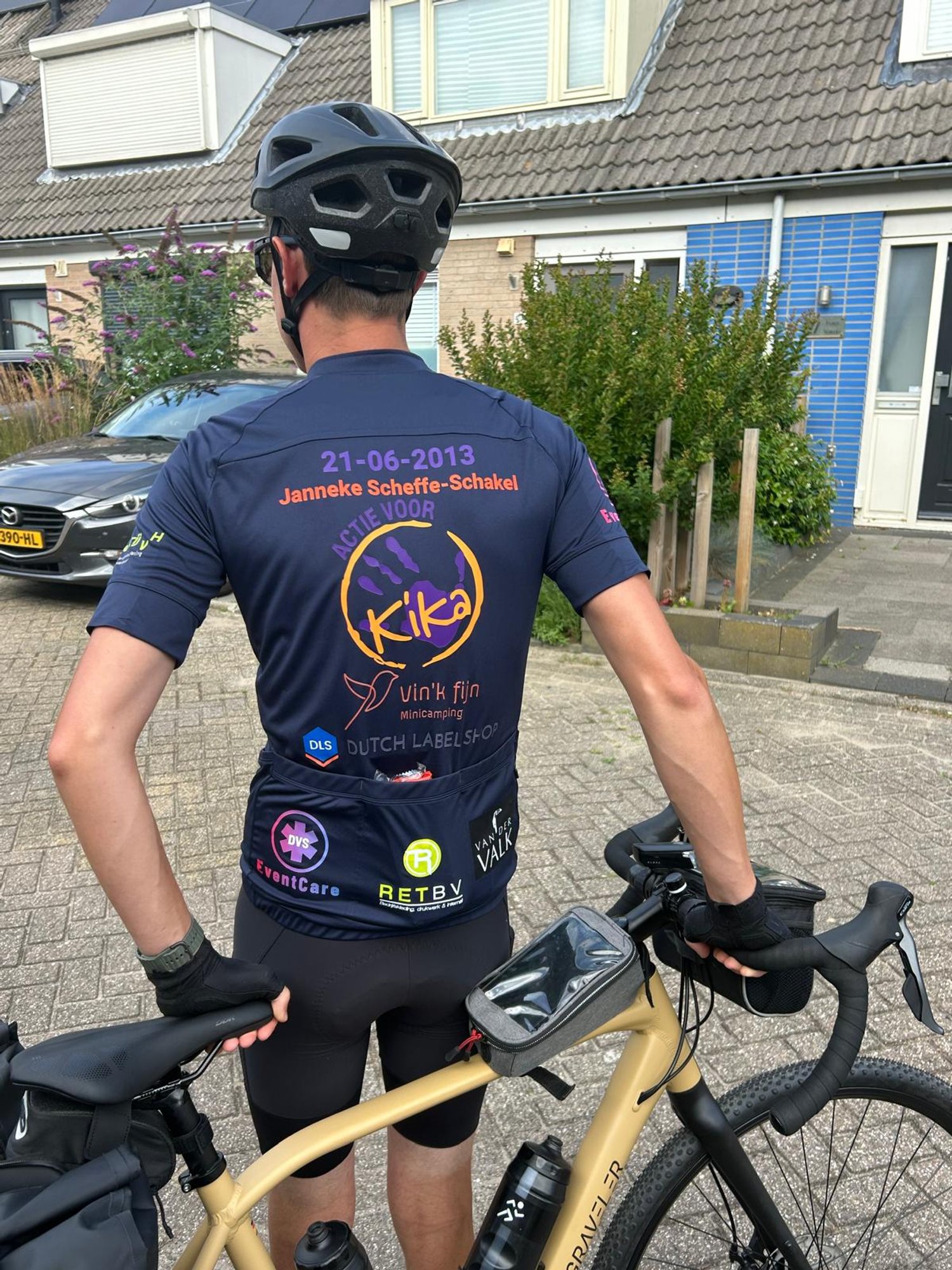 Sil van Diest begint aan indrukwekkende fietstocht van 1.200 kilometer