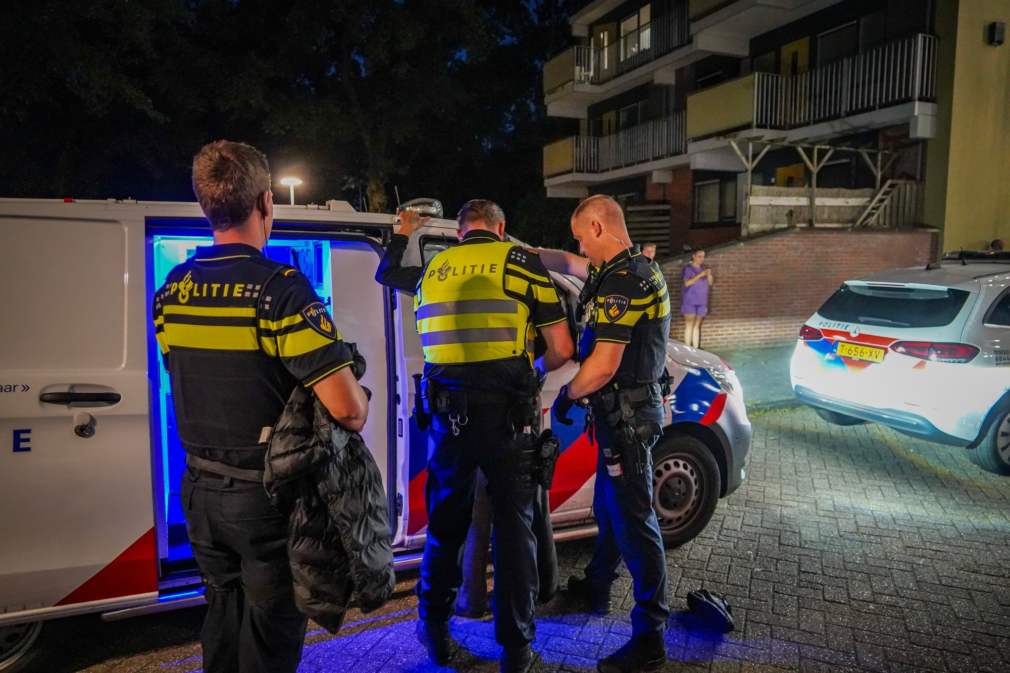 (UPDATE) Man aangehouden na steekincident in flat aan Oude Meerdijk in Emmen