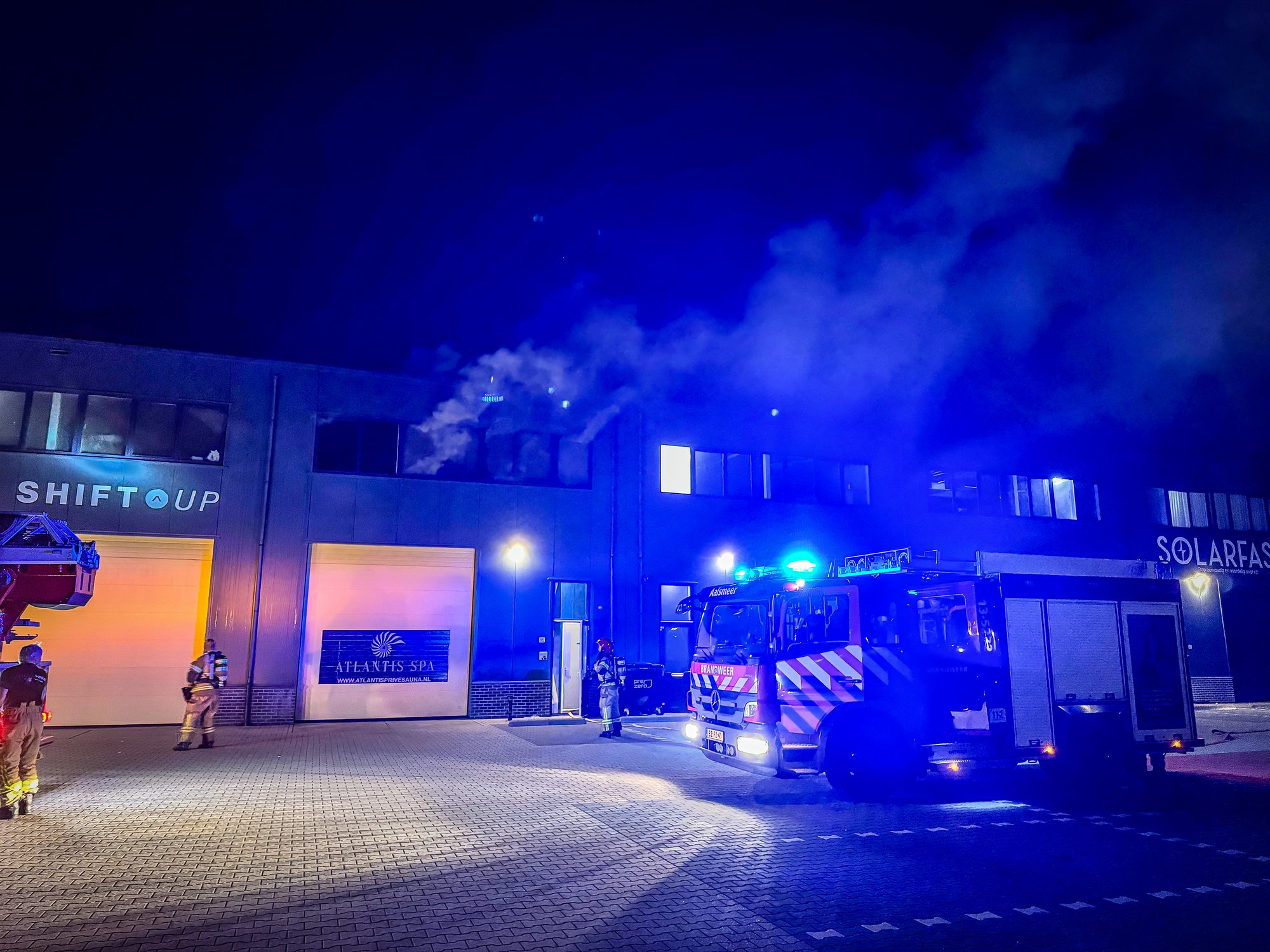 Uitslaande brand in industriepand in Amstelveen