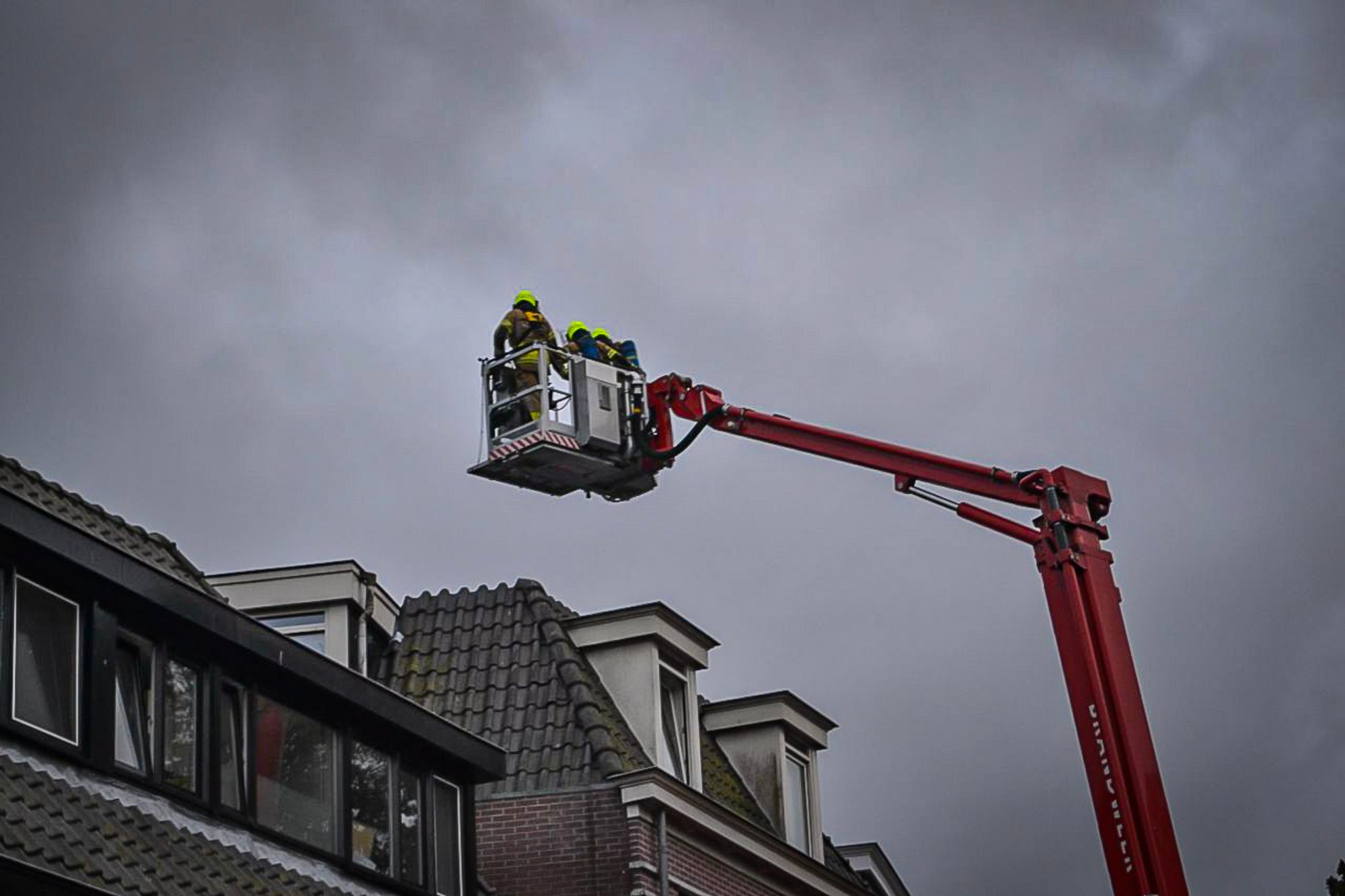 Zeer grote brand in appartement aan de Molenbuurt in Alkmaar