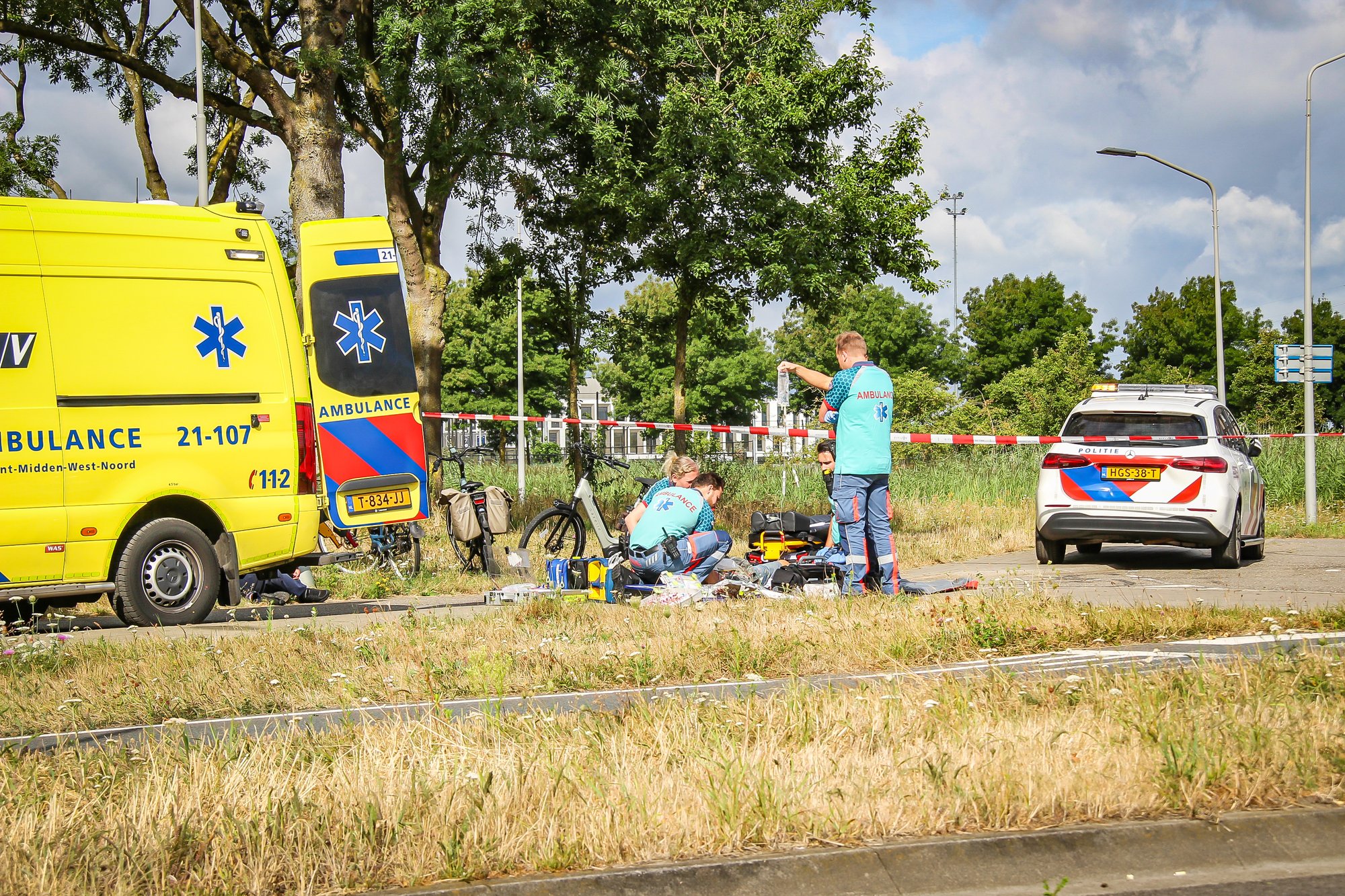 Zwaargewonde bij ernstig ongeval tussen twee fietsers in Rosmalen