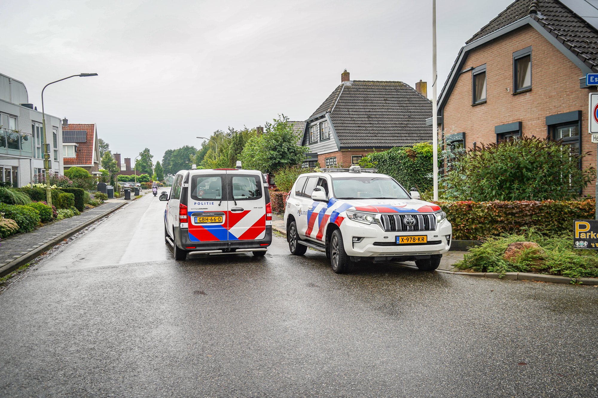 Boeren aangekomen bij gemeentehuis Emmen