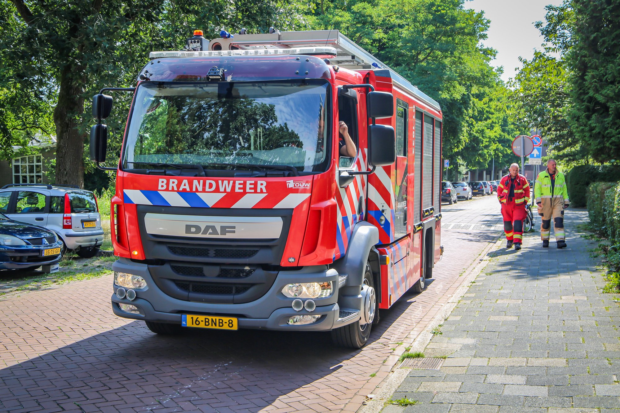 Brand bij schuur snel geblust door bewoners in Groningen