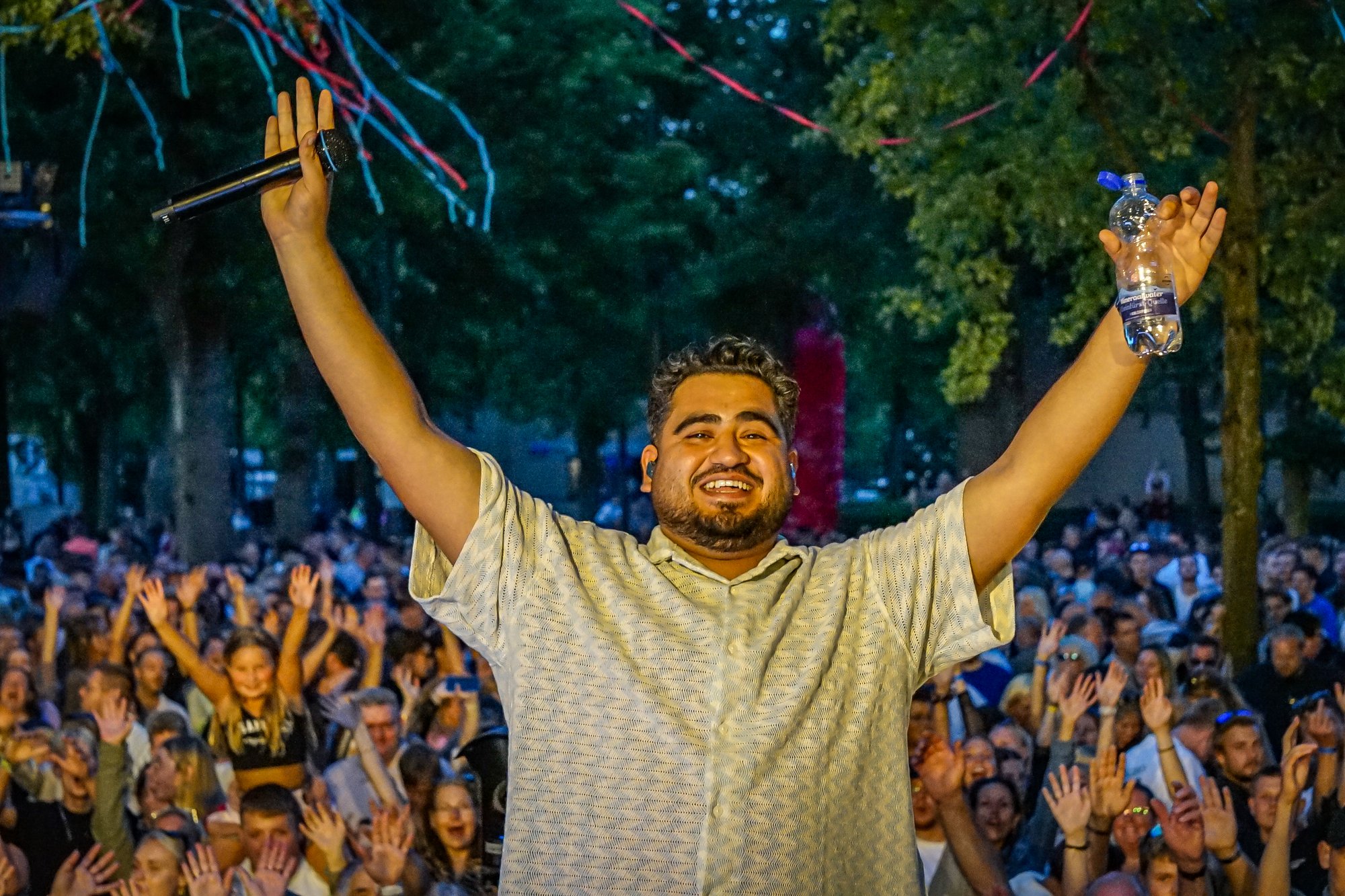 Emmen geniet van succesvolle editie Gouden Pijl 2026: wielerspektakel, duizenden bezoekers en feestelijke afsluiting
