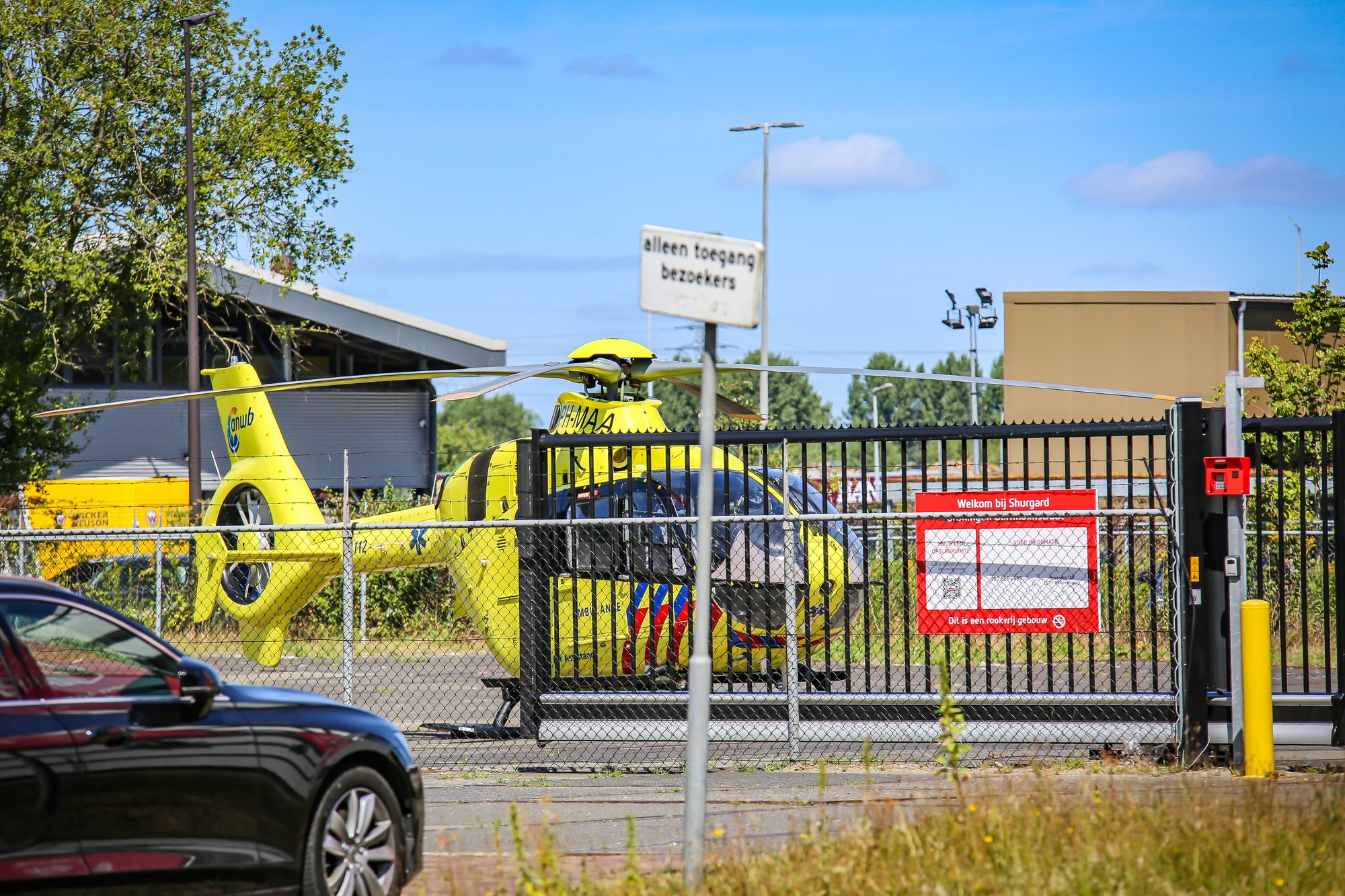 Ernstige aanrijding tussen fietser en auto in Groningen