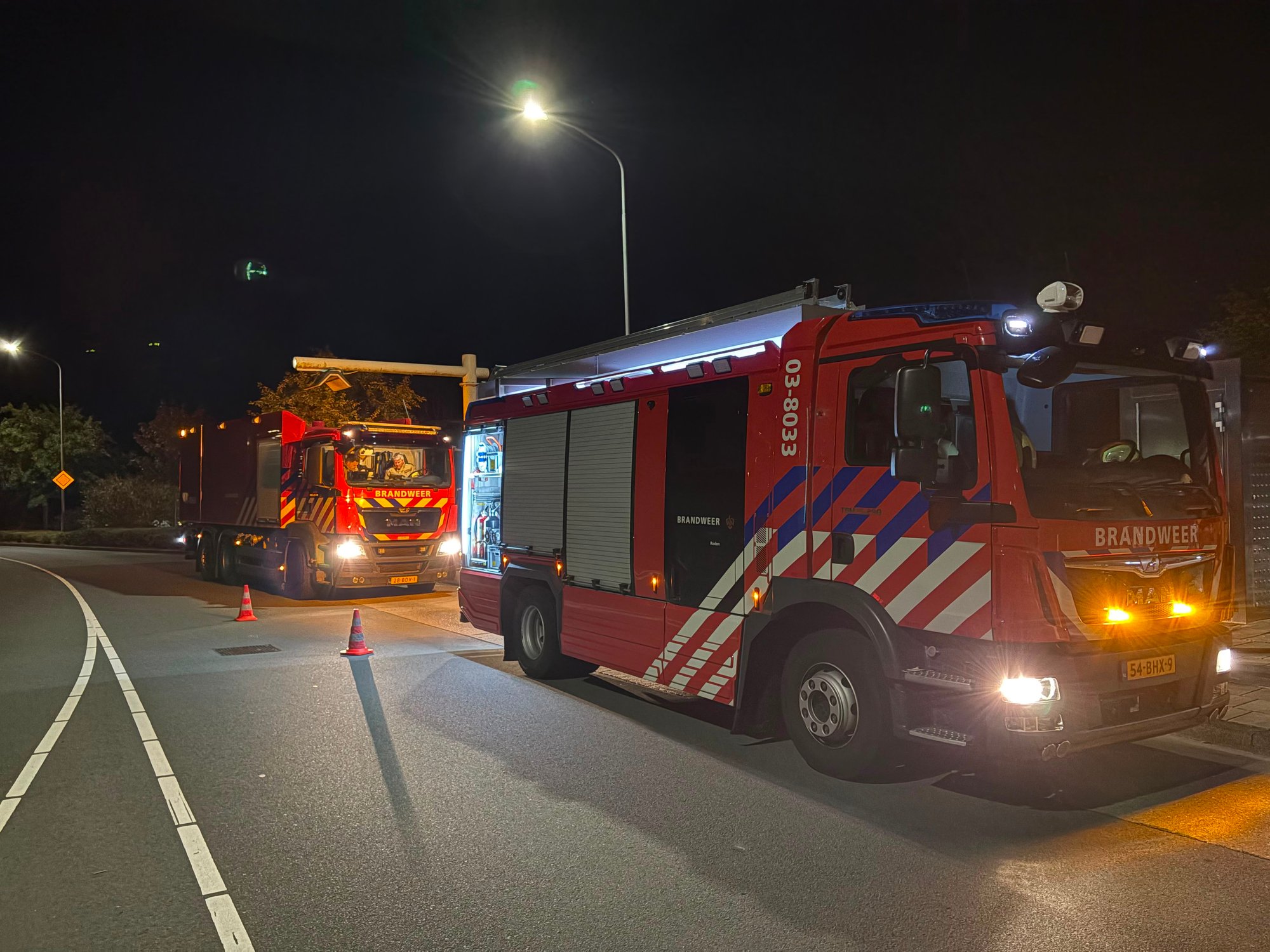 Fiets in brand in fietsenstalling aan de Roderweg in Roden