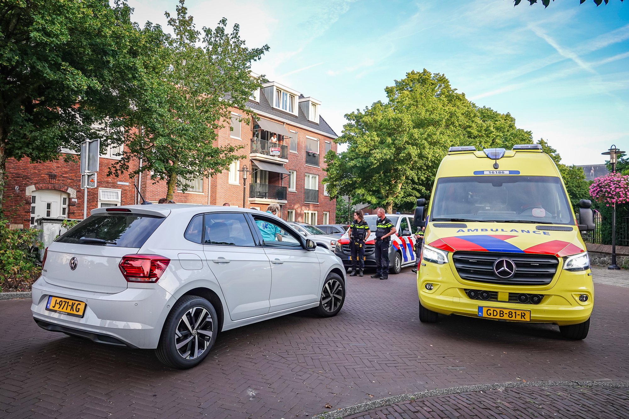 Fietser gewond bij aanrijding met auto op Heereweg in Lisse