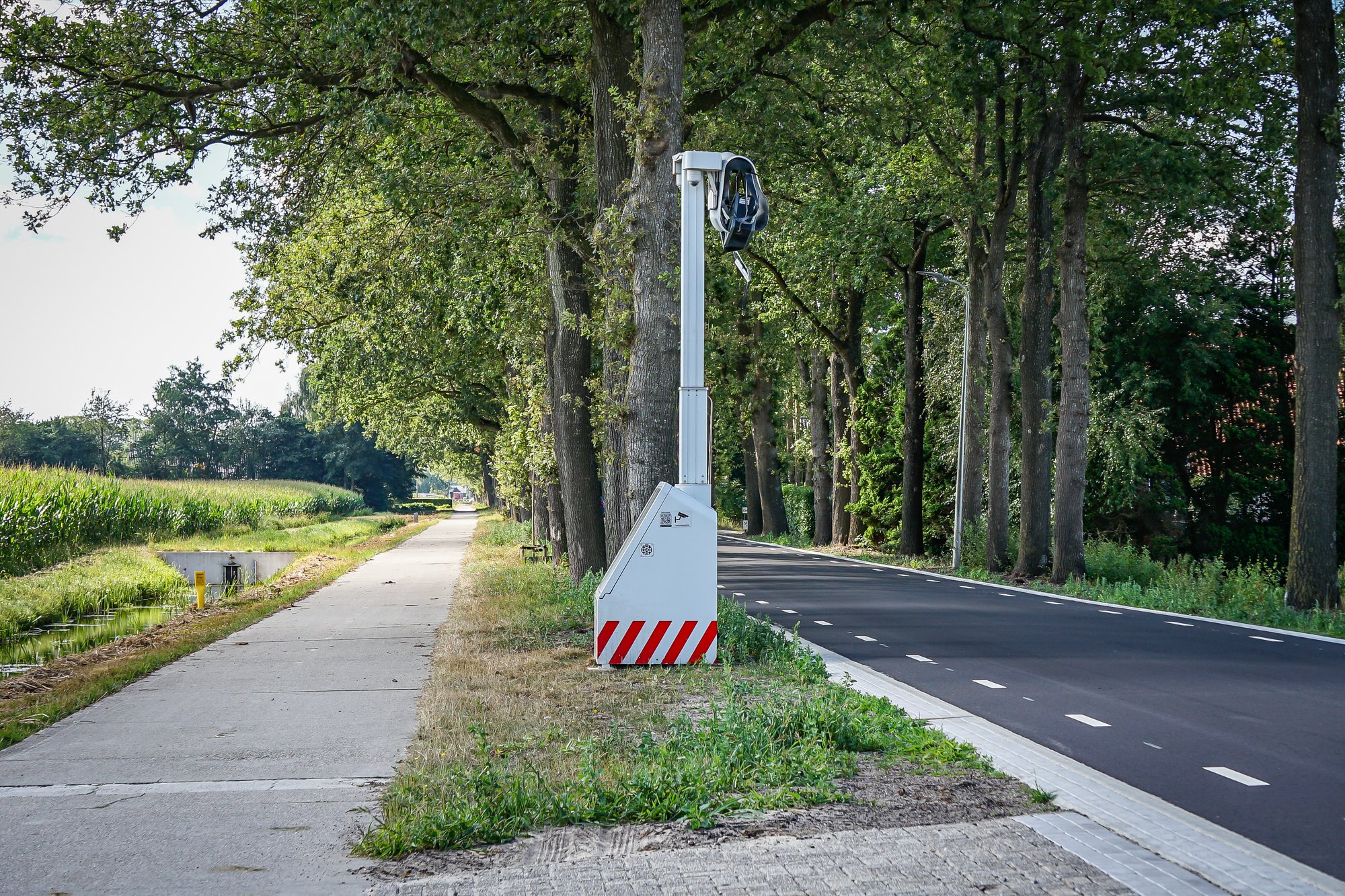 Flitspaal na nog geen 24 uur opgeblazen in Hollandscheveld.