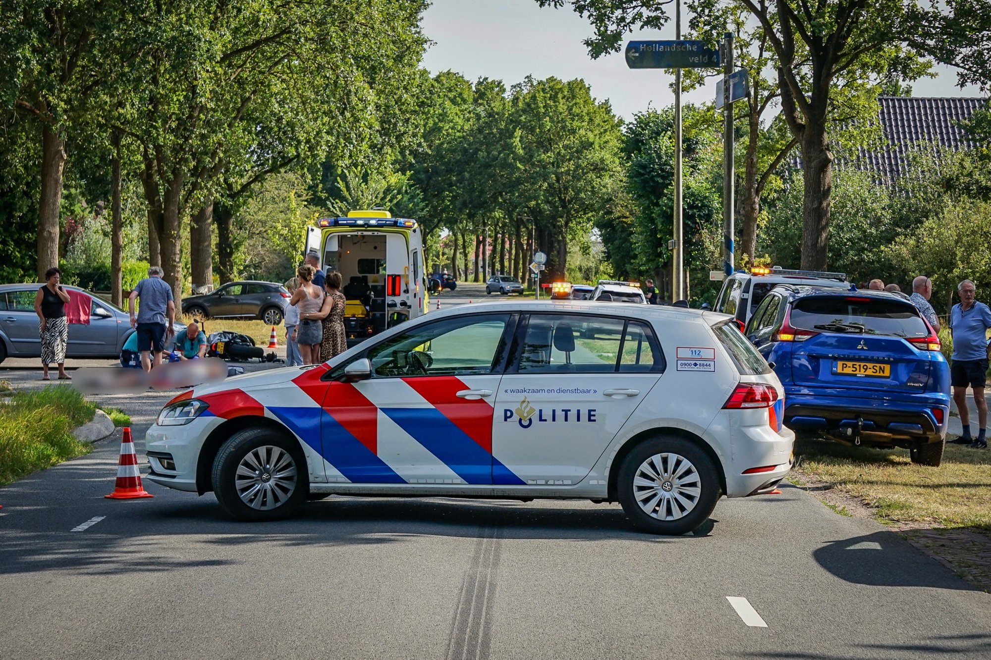 Motorrijder zwaargewond bij ernstig verkeersongeval in Hoogeveen