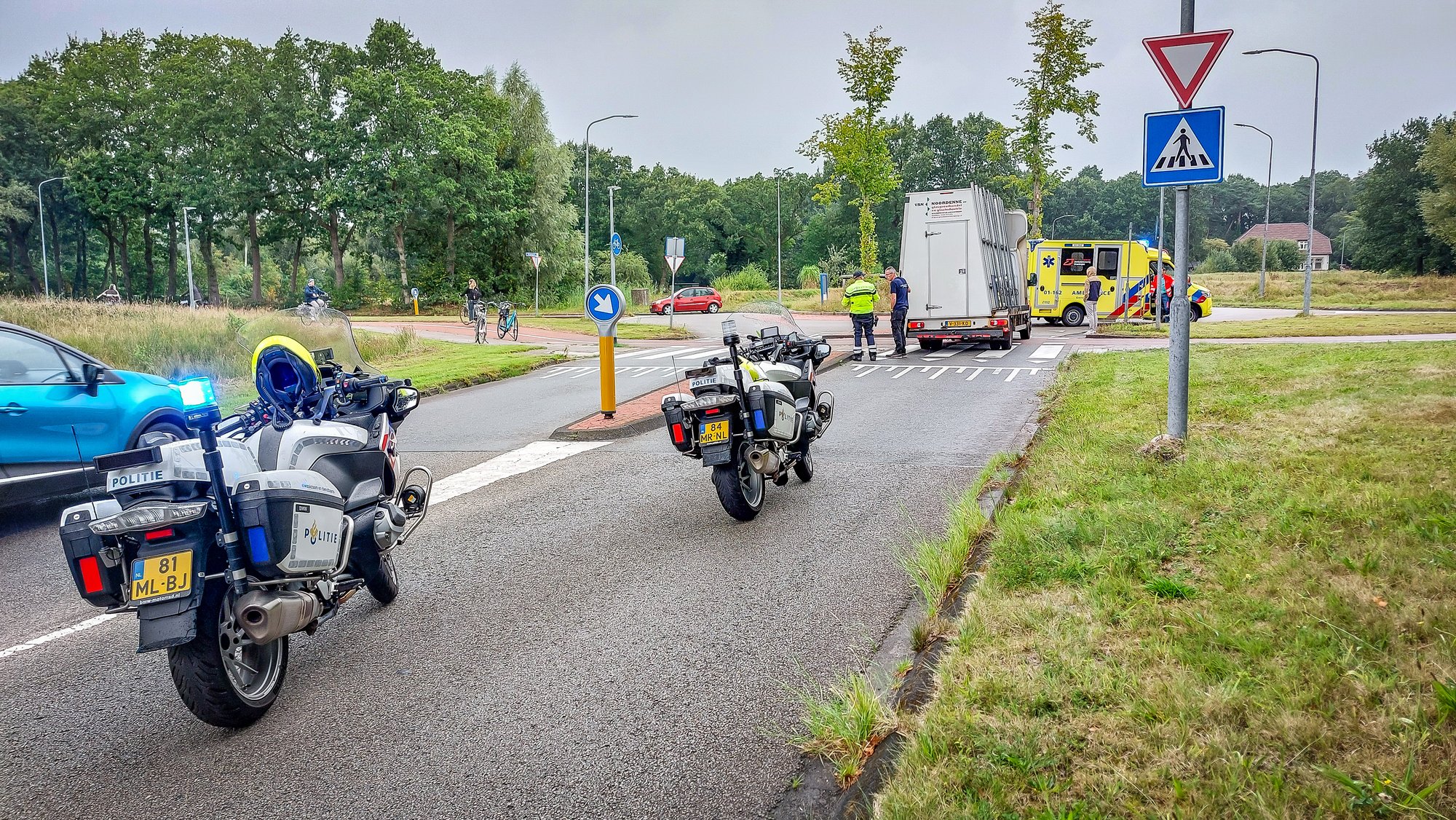 Oudere vrouw ernstig gewond bij ongeval met bakwagen in Roden