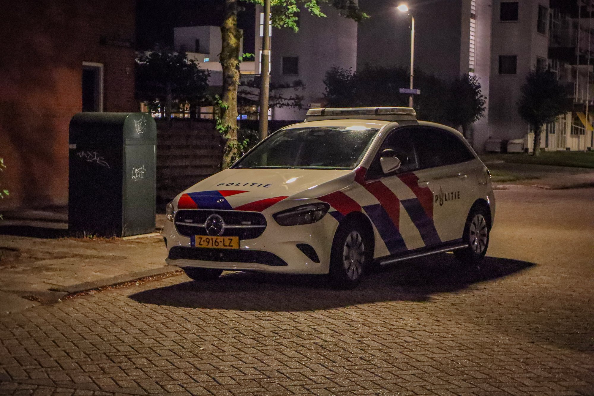 Politie onderzoekt melding van steekpartij in Leeuwarden