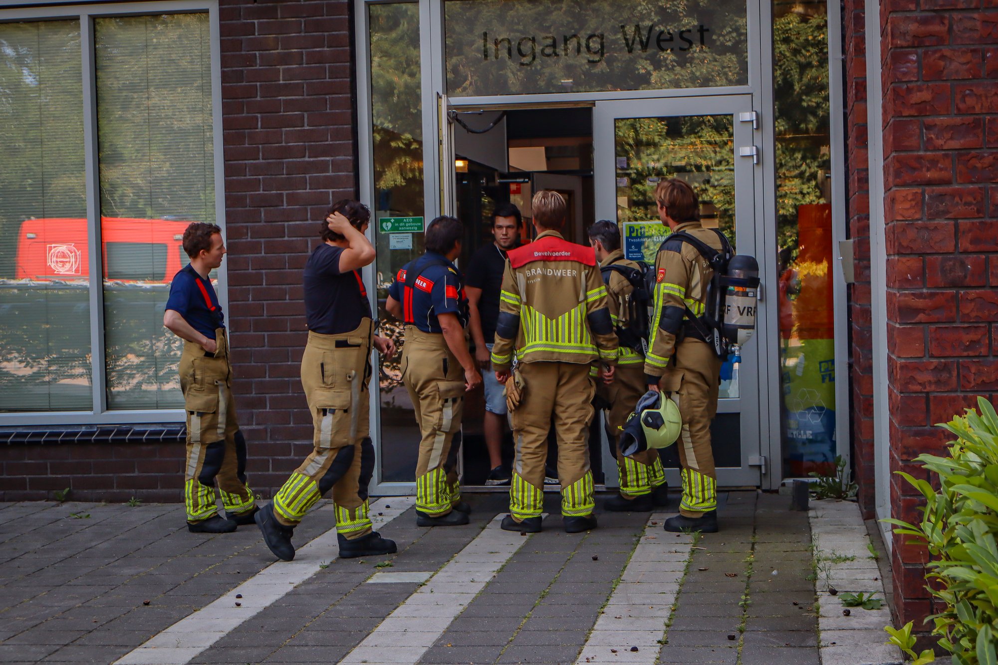 Rookmelder zorgt voor inzet brandweer bij CSG Comenius College in Leeuwarden
