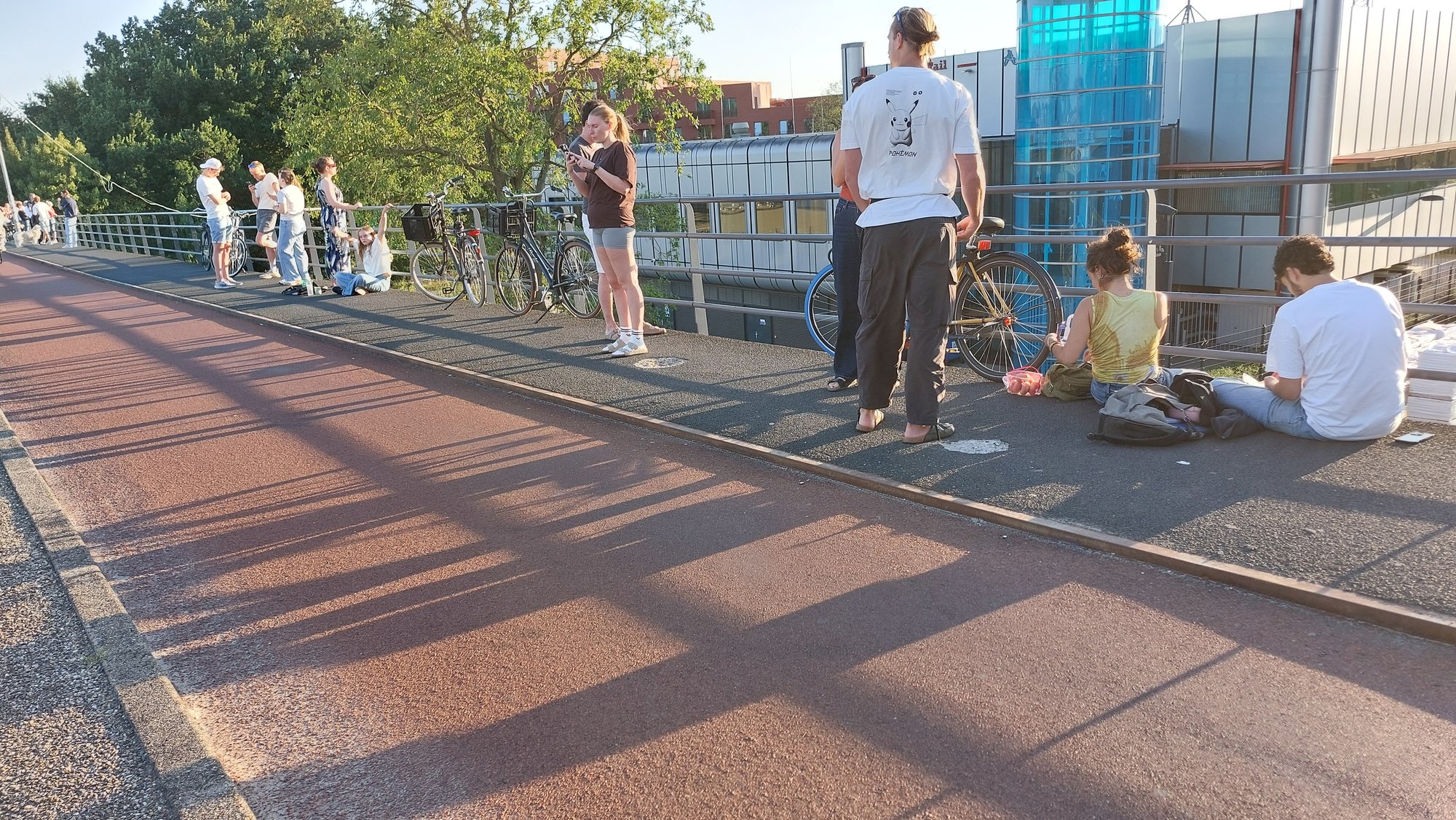 Veel bekijks bij zonsverduistering in Groningen